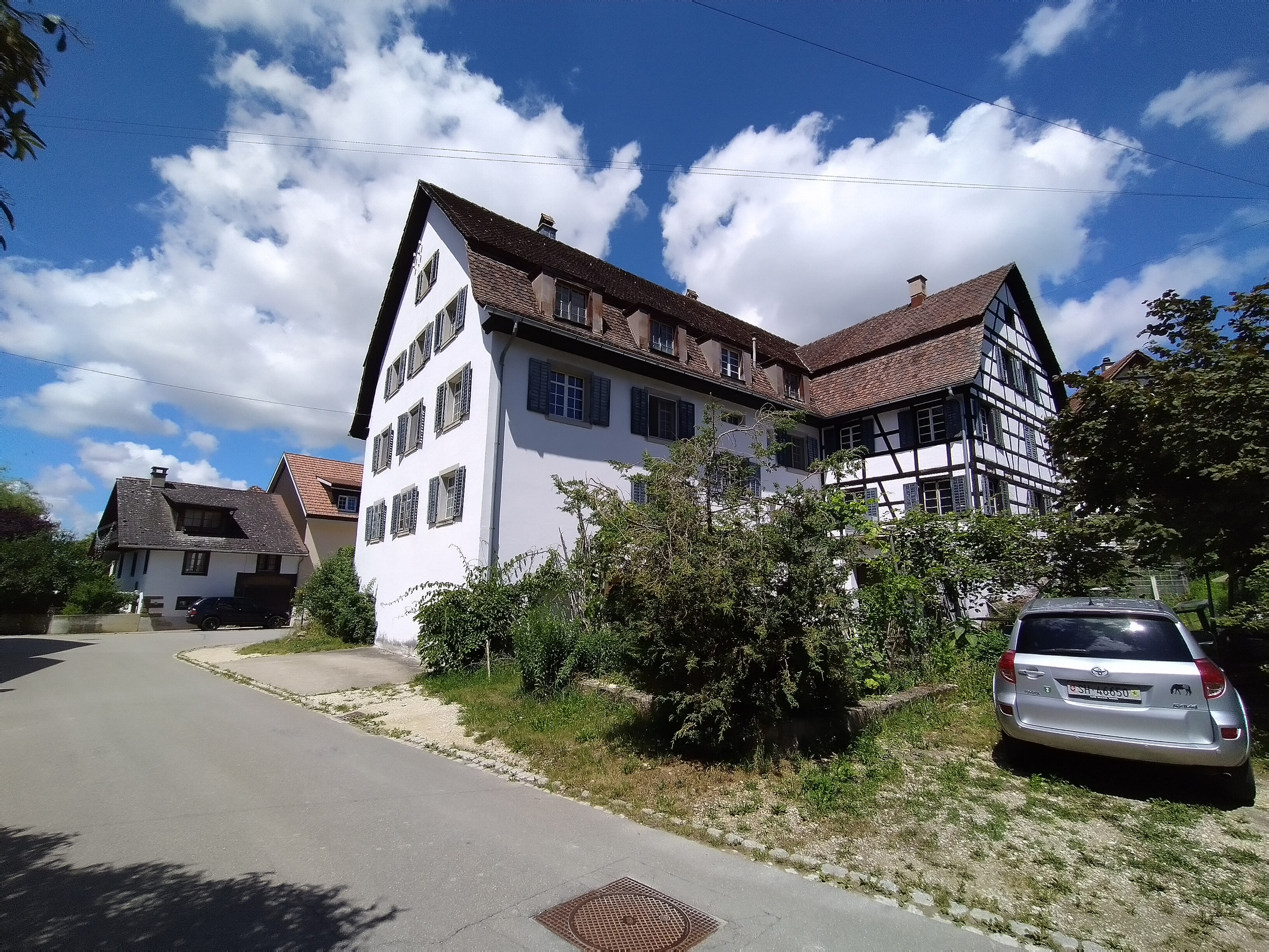 Südost; rechter Teil ist "Armenhaus"